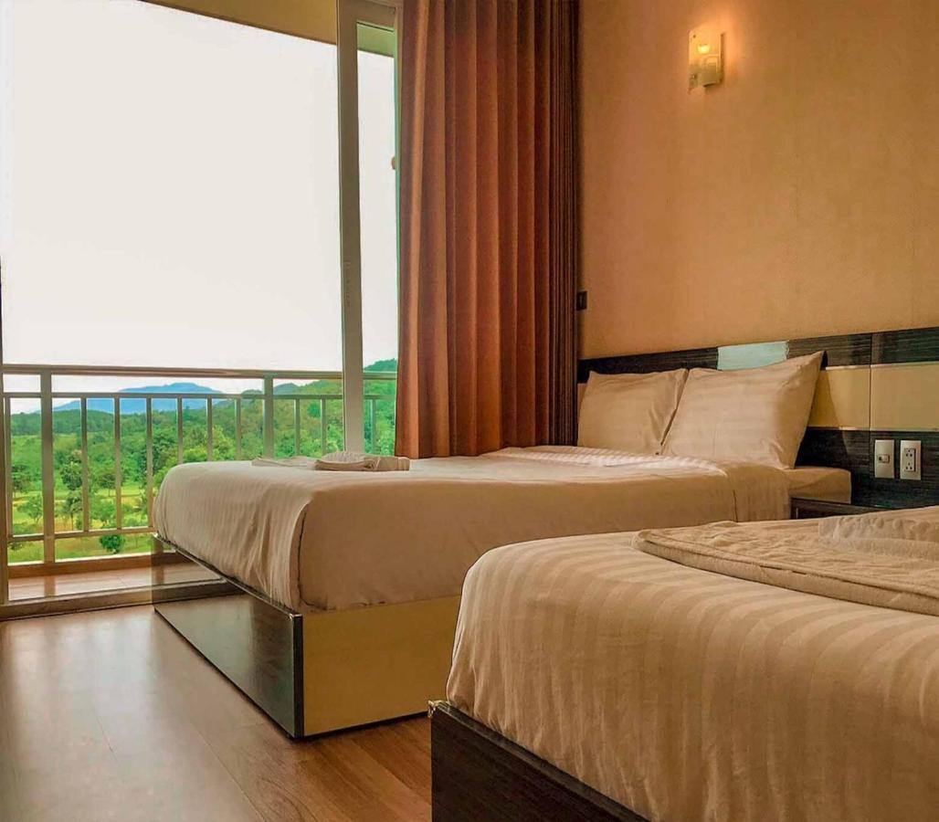 Happy City Golf & Resort Chiang Rai Exterior foto